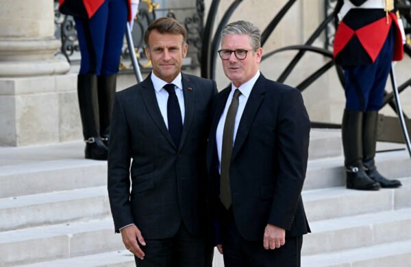Macron despide a Starmer y destaca su papel clave en la reconciliación entre Reino Unido y la Unión Europea