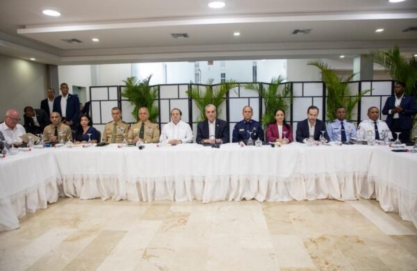 Abinader encabeza reunión de seguridad: evalúan estrategias y refuerzan plan contra la criminalidad