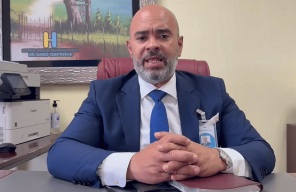 Director del Darío Contreras aclara tiroteo ocurrió fuera de Emergencia; una mujer murió y otra sigue en UCI