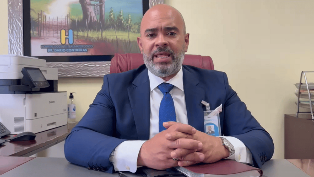 Director del Darío Contreras aclara tiroteo ocurrió fuera de Emergencia; una mujer murió y otra sigue en UCI