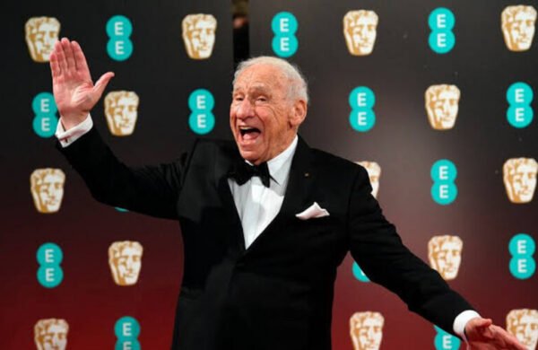 Mel Brooks celebra 100 años: el genio que revolucionó la comedia con The Producers y Get Smart