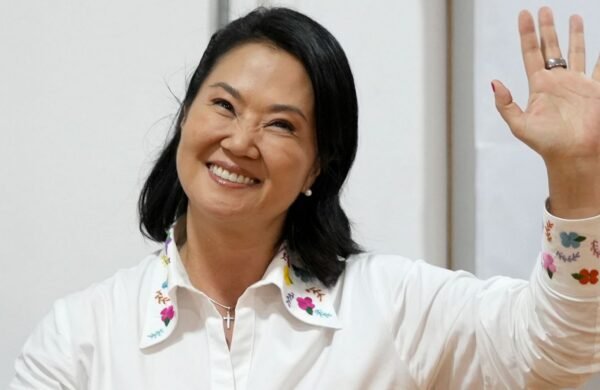 Presidenta electa de Perú insistió en reconstruir vínculo con Sheinbaum