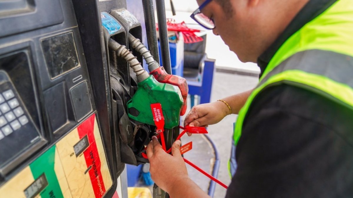 Gasolina regular y gasoil acumulan RD$8 menos en dos semanas