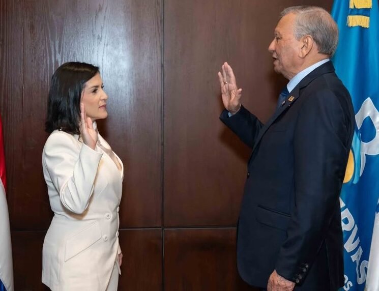 Banreservas juramenta a Biviana Riveiro como vicepresidenta ejecutiva de Fiduciaria