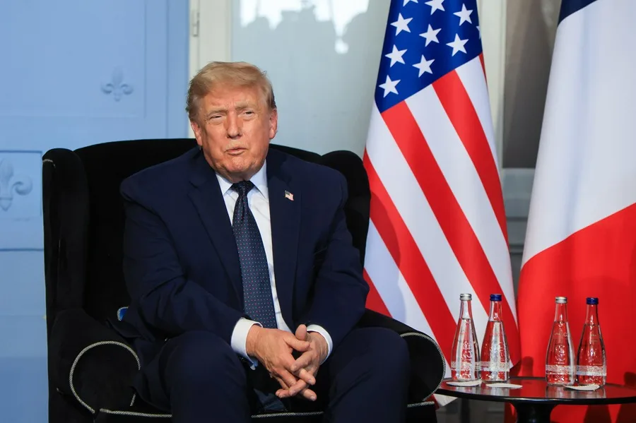 Trump justifica ganancias millonarias y asegura que sus hijos manejan sus negocios