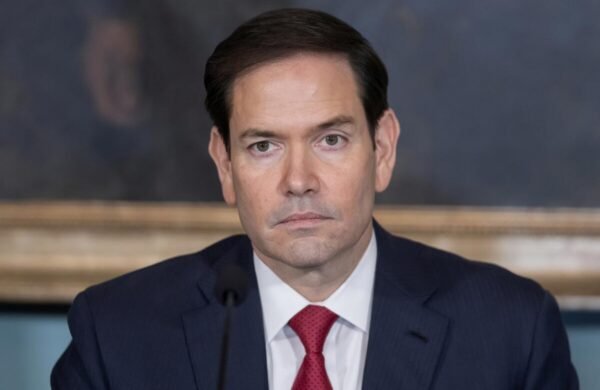 Washington acusa a La Habana de espionaje y refugio a terroristas