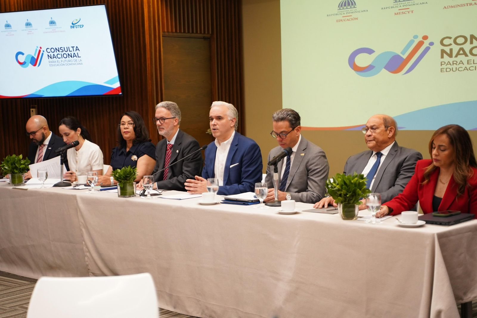 Foro empresarial aportó ideas para reforma educativa