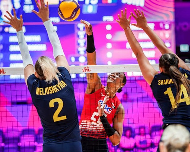 Brayelin Martínez guió triunfo dominicano con 29 puntos