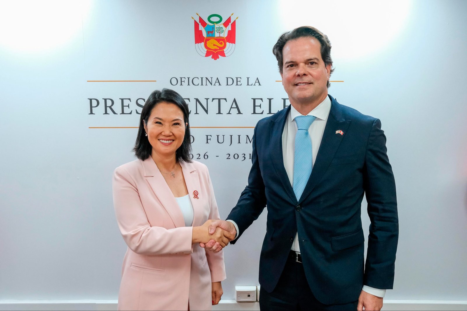 EE.UU. amplía cooperación con Perú tras investidura de Keiko Fujimori