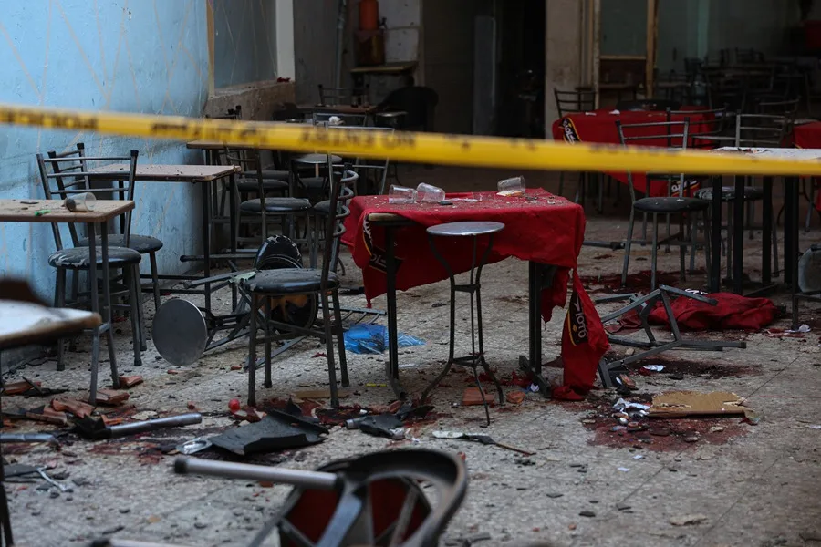 Sube a nueve la cifra de muertos por explosión en cafetería de Damasco