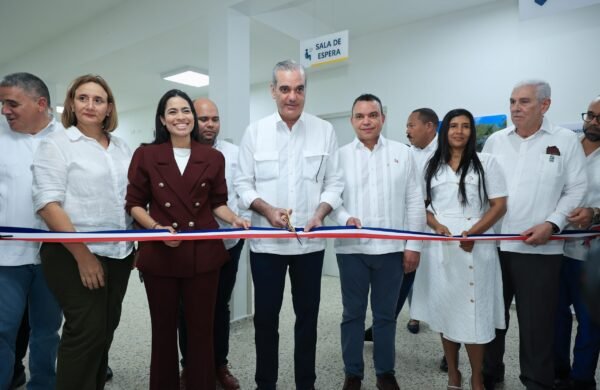 Red Pública de Salud registró mayor producción asistencial bajo gestión de Julio Landrón