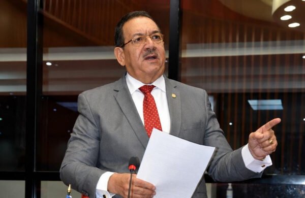 Senador Cristóbal Castillo advierte que retrasar el nuevo Código Penal favorecería la criminalidad