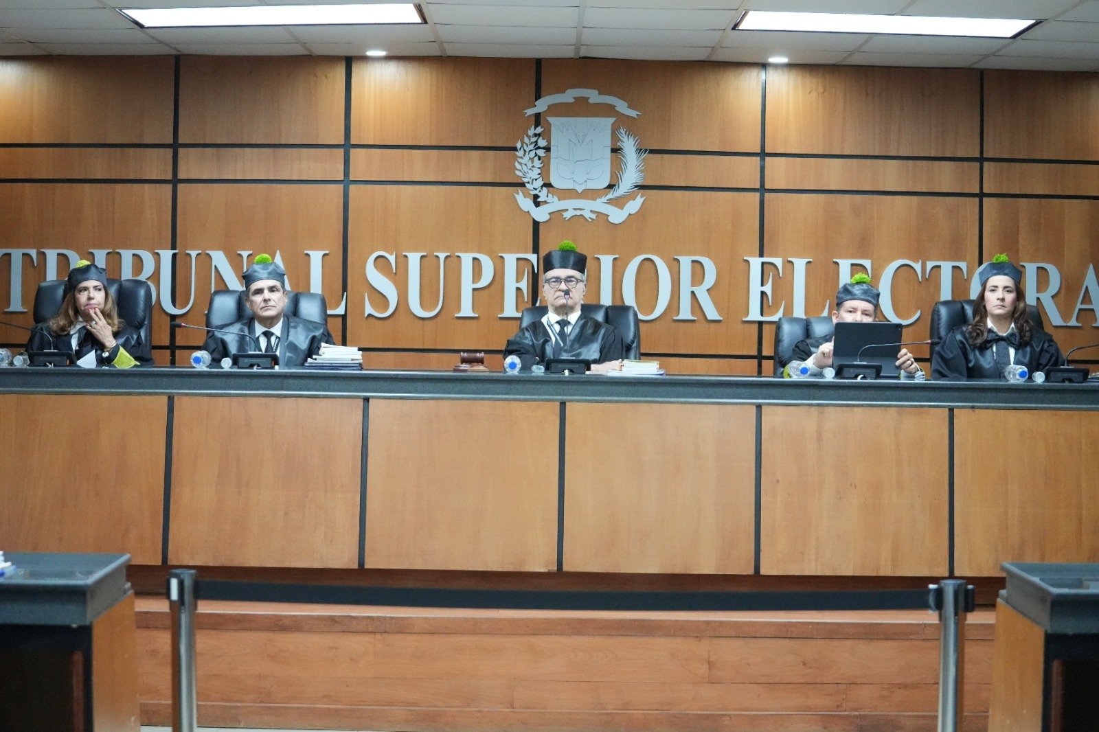 TSE declaró inadmisible amparo contra presidente Abinader