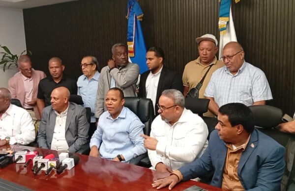 UNET garantiza que no aumentará el precio del pasaje pese al alza en los costos operativos