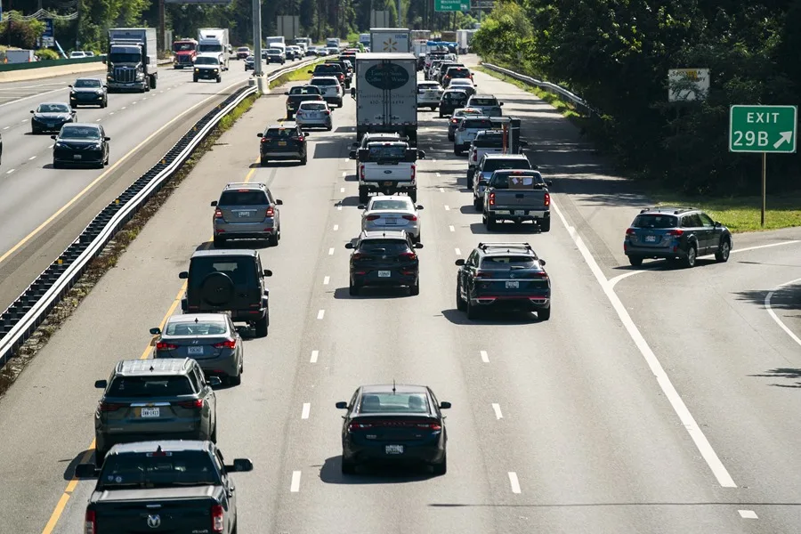 EE.UU. prevé récord de 72 millones de viajeros por el 4 de julio