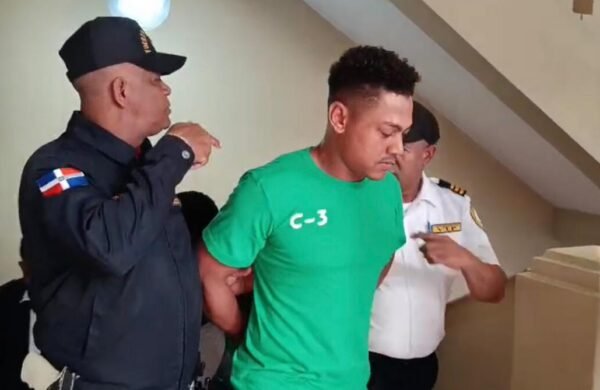 Tribunal impuso prisión preventiva a Hansel Enmanuel por feminicidio en Santiago