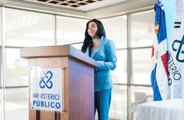 Yeni Berenice lanzó reglamento de pensiones para fiscales