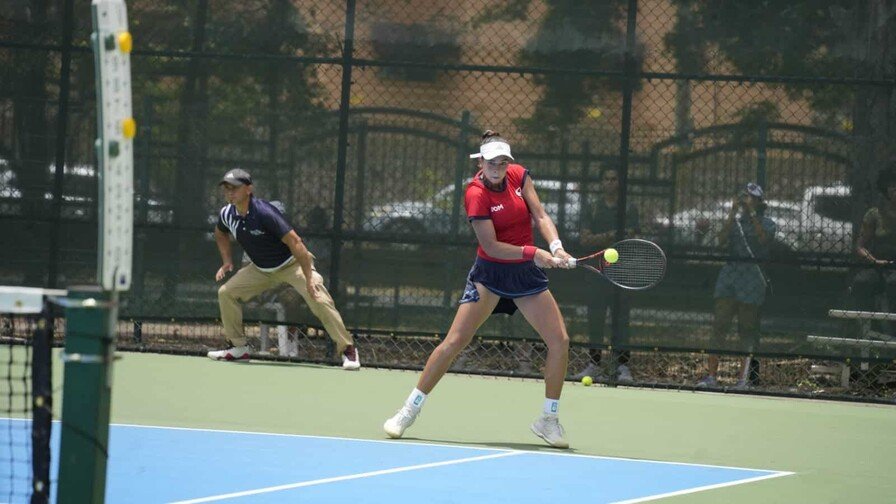 Ana Zamburek avanza a semifinales tras épico triunfo