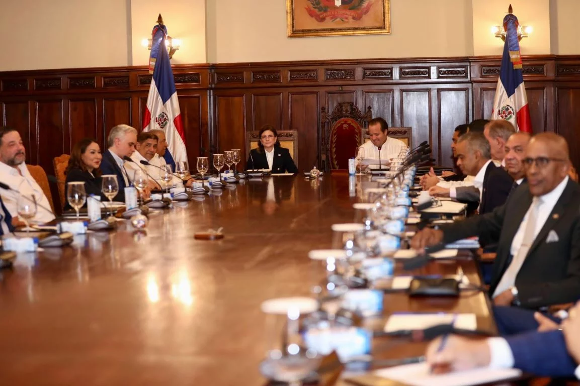 Diputados conocerán reformulación del Presupuesto 2026 por RD$40,978 millones
