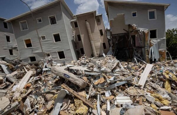 Ingenieros venezolanos advierten que 25 % de edificaciones presentan riesgos