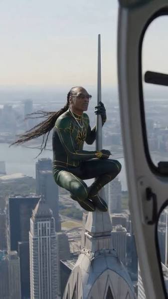 Snoop Dogg sorprende con viral ‘Spider-Snoop’