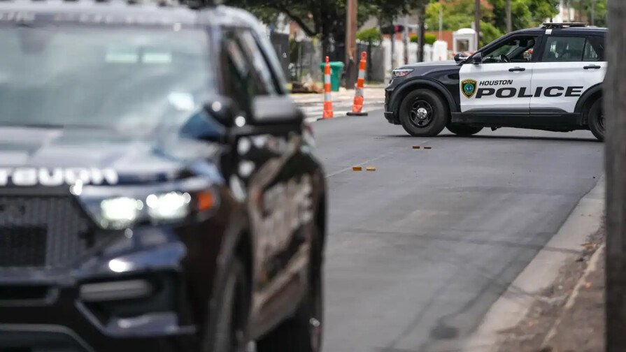 Hijo de migrante mexicano exigió investigación tras muerte a manos de ICE