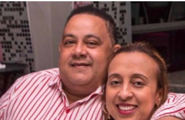 Familia de Peña Suazo pide oración por salud de su esposa